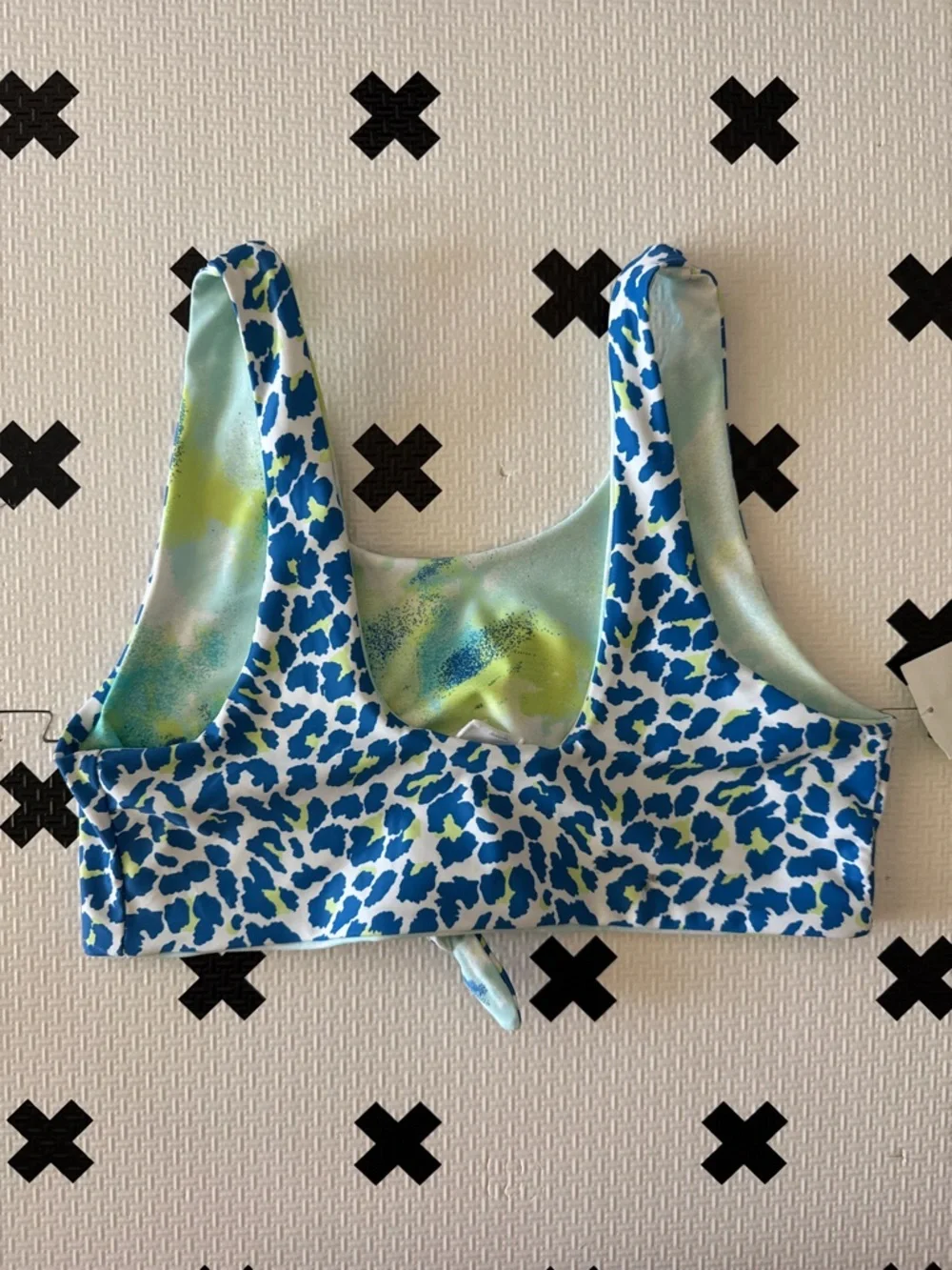 Treasure & Bond Kids tie front reversible Blue Leopard print bikini top size 16